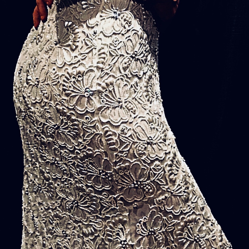 NAEEM KHAN GOWN